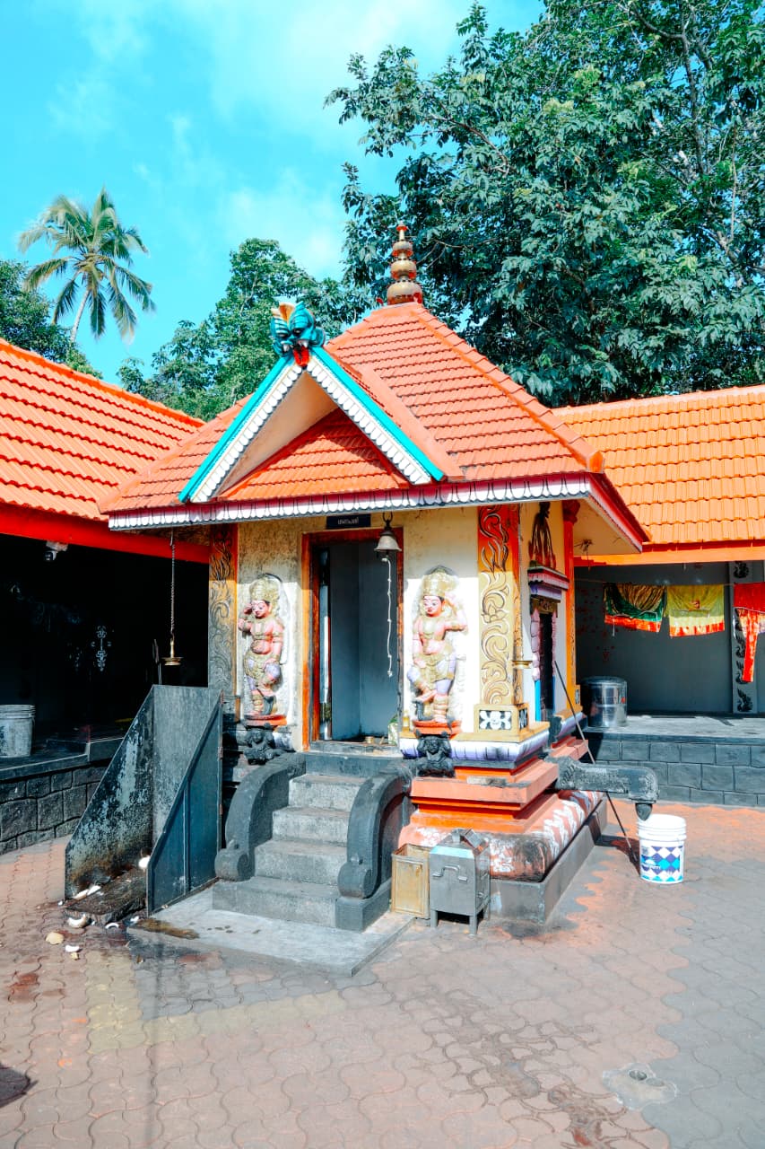 Temple Gallery 10