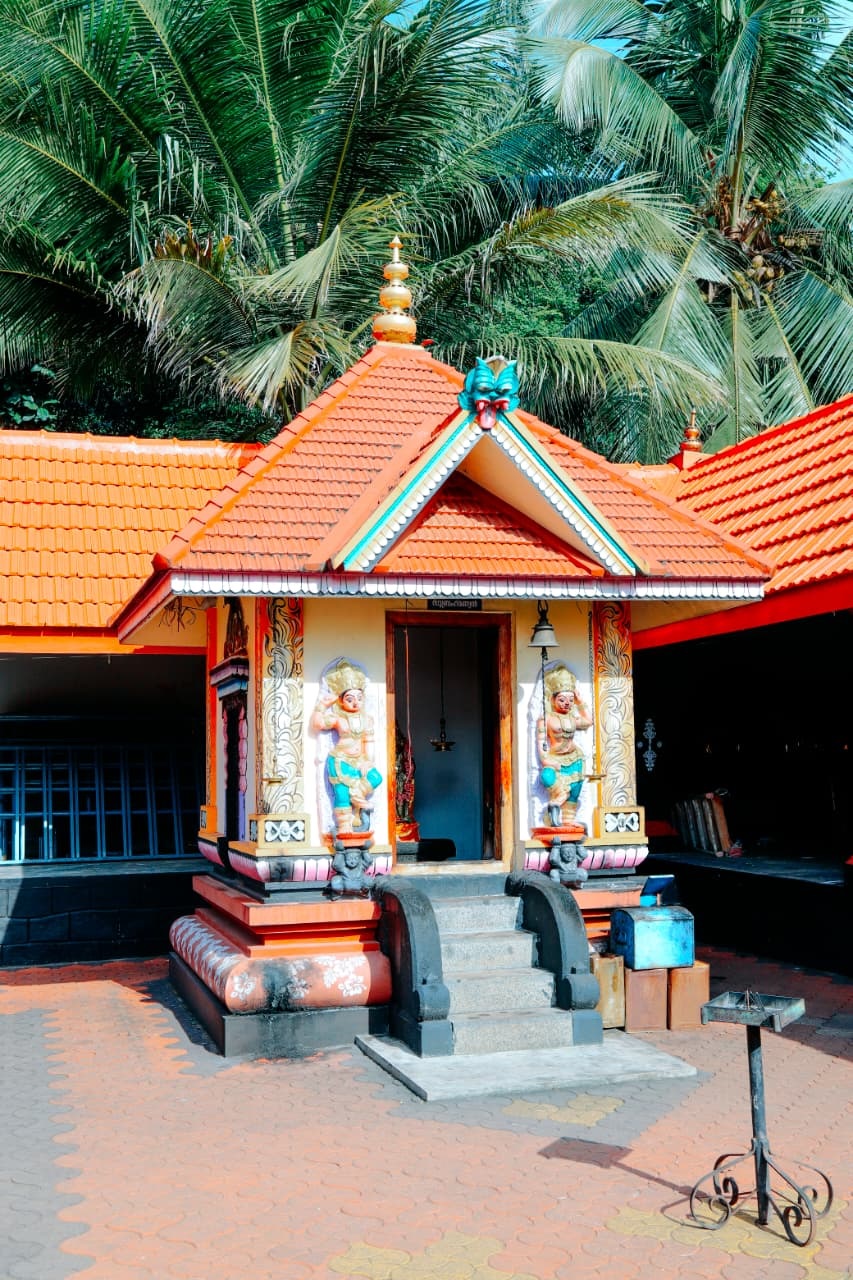 Temple Gallery 13