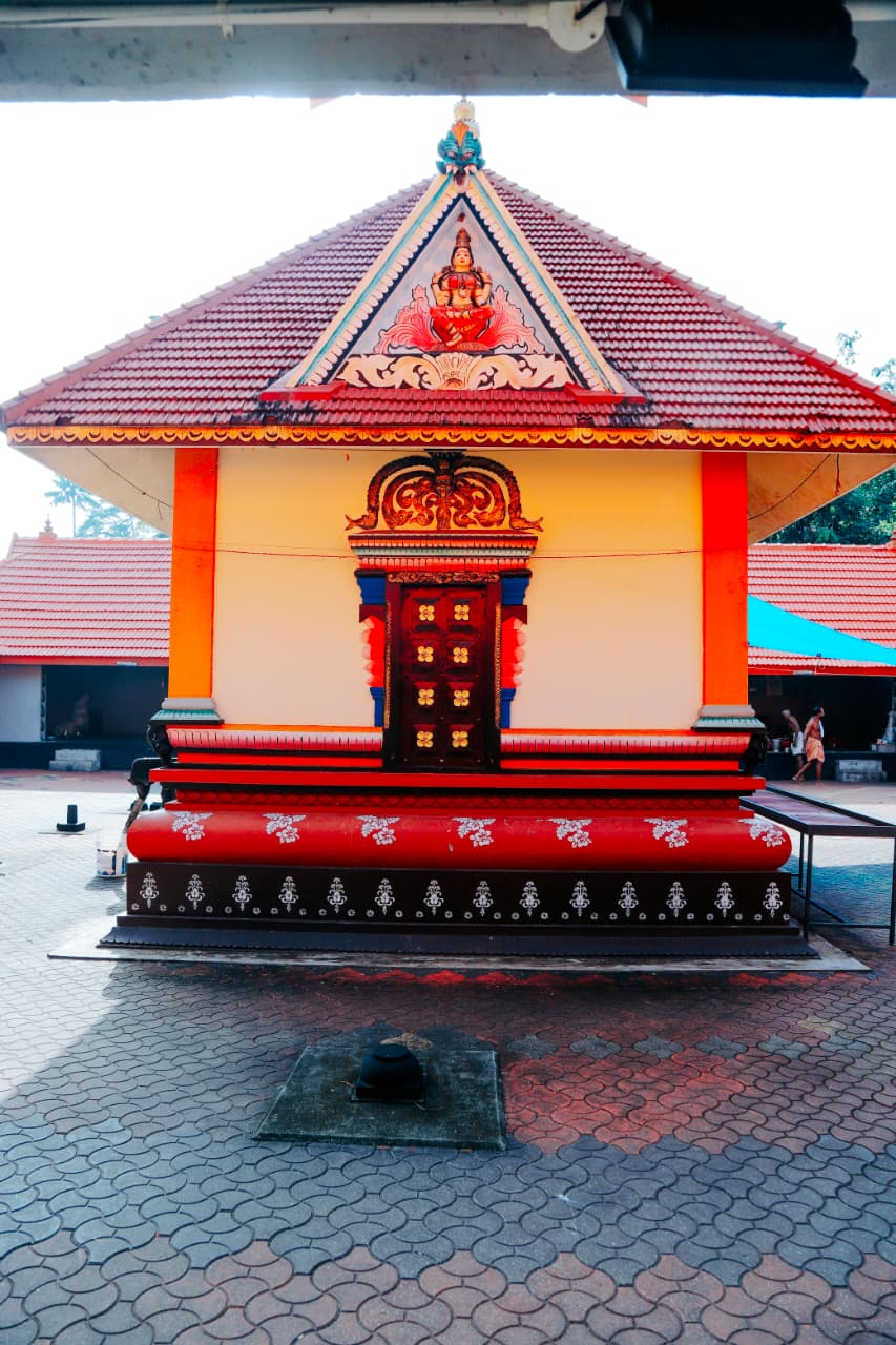 Temple Gallery 9